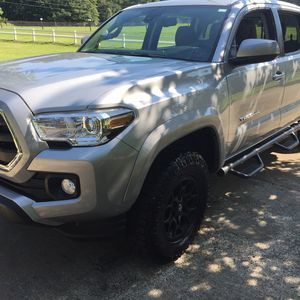 Meet your Posher, Quinton